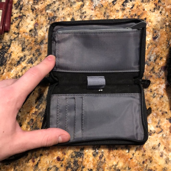 Thirty One All Purpose Wallet - Picture 2 of 4